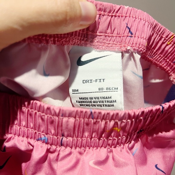 Nike dri-fit, shorts and tee set - Picture 9 of 9